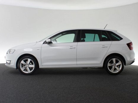 Skoda Rapid Spaceback - 1.0 96pk TSI Greentech Clever | Navigatie | Cruise Control | Parkeerhulp ach - 1