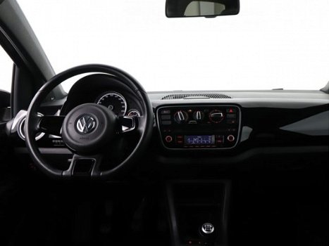Volkswagen Up! - 1.0 60pk high up BlueMotion | Panoramadak | Airco | Cruise Control | Passagier in h - 1