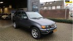 BMW X5 - 4.4i AUTOMAAT/LEER/PDC/STOELVERW/286PK/NAP - 1 - Thumbnail