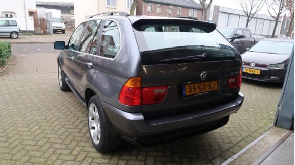 BMW X5 - 4.4i AUTOMAAT/LEER/PDC/STOELVERW/286PK/NAP - 1