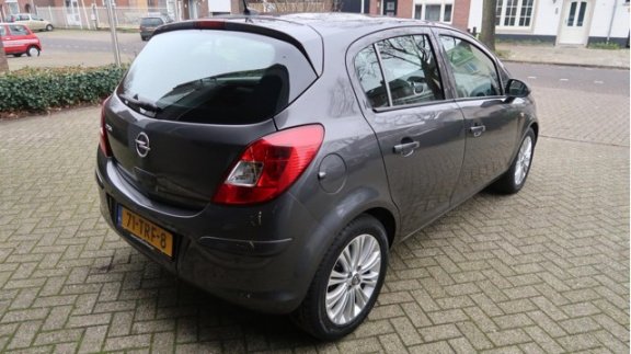 Opel Corsa - 1.2-16V Cosmo 5DRS/NAVI/PDC/APK 03-'21/NAP - 1