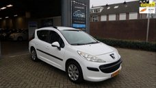 Peugeot 207 SW - 1.4 X-line 1STE EIGENAAR/TREKHAAK/APK 01-21/NAP