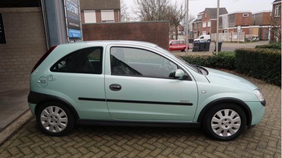 Opel Corsa - 1.4-16V Elegance 2DE EIGENAAR/AIRCO/APK 01-21/NAP - 1