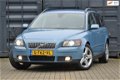 Volvo V50 - 2.4 momentum 5 cilinder youngtimer in topconditie - 1 - Thumbnail