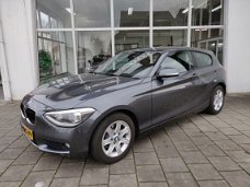 BMW 1-serie - 116i high executive