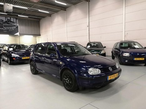 Volkswagen Golf - 1.4-16V NAP|APK|AIRCO|5D|BOEKJES|GOEDESTAAT - 1