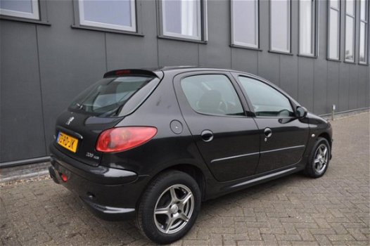 Peugeot 206 - 1.4 HDi Air-line 2 Nieuwe APK NAP - 1