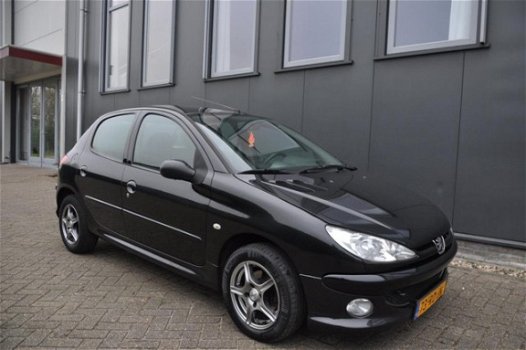 Peugeot 206 - 1.4 HDi Air-line 2 Nieuwe APK NAP - 1