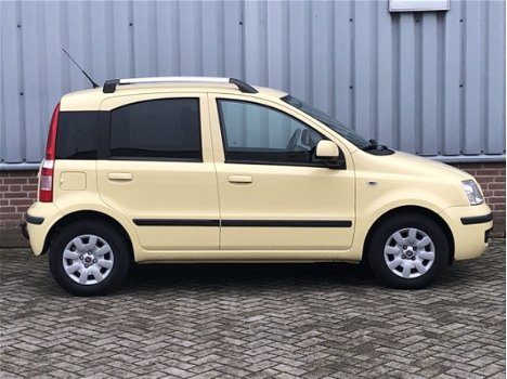 Fiat Panda - 1.2 Edizione Cool Airco | Trekhaak | Lederen stuurwiel | Radio + stuurwielbediening | N - 1