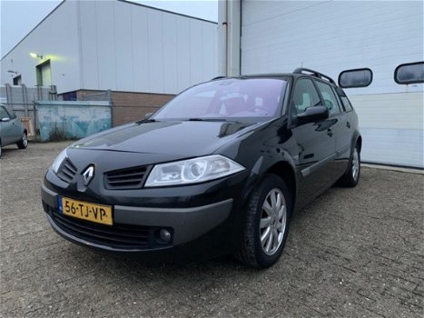 Renault Mégane Grand Tour - 1.5 dCi Dynamique Comfort INRUILKOOPJE - 1