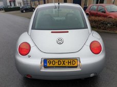 Volkswagen New Beetle - 2.0 Highline