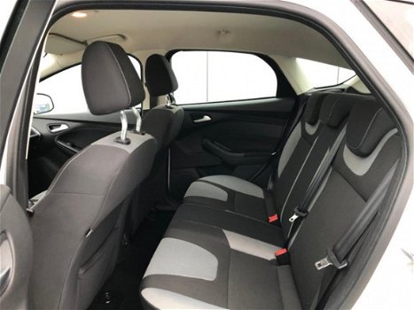 Ford Focus - 1.0 EcoBoost Titanium Airco|Parkeersensoren|Stoelverwarming - 1