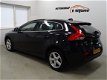 Volvo V40 - 2.0 D2 120 pk Momentum Business CLIMA I NAVI I ORG. NL - 1 - Thumbnail