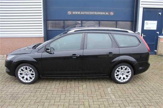 Ford Focus Wagon - 1.8 Titanium - 1