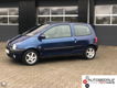 Renault Twingo - 1.2 Comfort Easy|Panoramadak|Lichtmetaal - 1 - Thumbnail