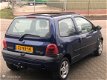 Renault Twingo - 1.2 Comfort Easy|Panoramadak|Lichtmetaal - 1 - Thumbnail