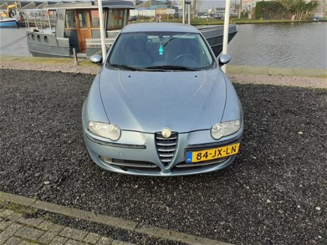 Alfa Romeo 147 - 1.6 T.Spark Veloce Distinctive APK 05-2020 - 1