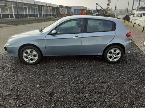 Alfa Romeo 147 - 1.6 T.Spark Veloce Distinctive APK 05-2020 - 1