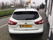 Nissan Qashqai - 1.2 115pk DIG-T Connecta N-Vision Design-Pack, Leder-Alcantara, Panorama-dak, rondo - 1 - Thumbnail