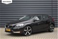 Volvo V40 - 1.6 T3 Business | Camera | Navigatie | Digitaal Dashboard - 1 - Thumbnail