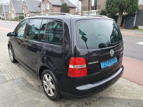 Volkswagen Touran - 2.0 TDI 140pk Highline - 1