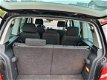 Volkswagen Touran - 2.0 TDI 140pk Highline - 1 - Thumbnail