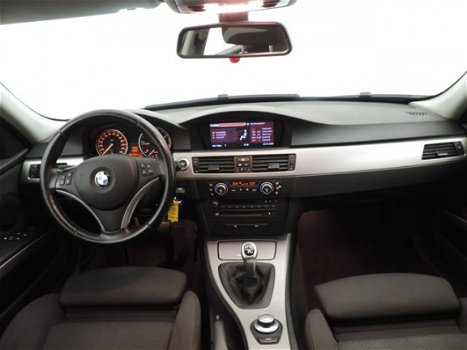 BMW 3-serie Touring - 320d High Executive M-sport (xenon, navi, clima) - 1