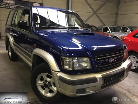 Isuzu Trooper 4x4 - 3.0 TD inter LV Autom - 1