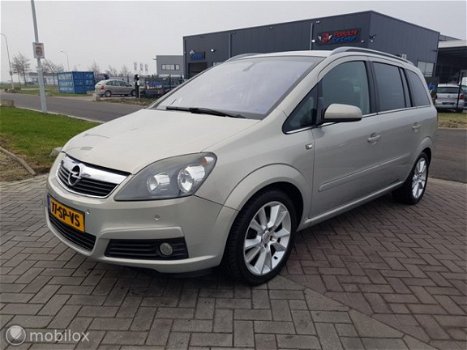 Opel Zafira - 2.2 Cosmo - 1