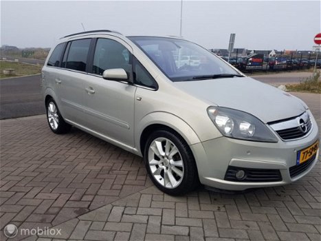 Opel Zafira - 2.2 Cosmo - 1