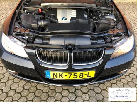 BMW 3-serie - 318D, NAVI, STOELVERWARMING ETC - 1