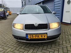 Skoda Fabia - 1.4-16V Tour de France Apk verlopen zo mee 5drs