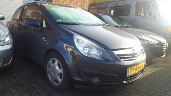 Opel Corsa - Gererveerd - 1