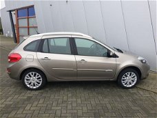 Renault Clio Estate - 1.2 TCE Sélection Business Sport I PARKEERSENSOREN I AIRCO I