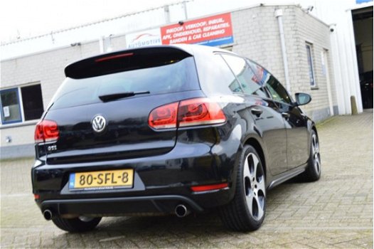 Volkswagen Golf - 2.0 GTI - 1