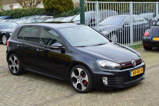 Volkswagen Golf - 2.0 GTI - 1