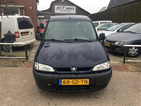 Peugeot Partner - 1.8 Combispace *INVALIDE AUTO/ROLSTOEL AUTO* AIRCO*NIEUWE APK - 1