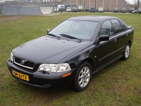 Volvo S40 - 1