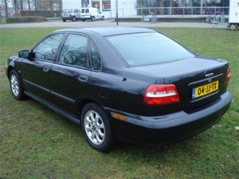 Volvo S40 - 1