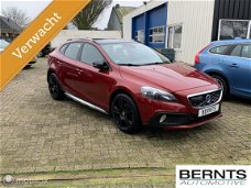 Volvo V40 Cross Country - 2.5 T5 AWD Summum