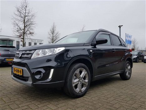 Suzuki Vitara - 1.6 120 pk | Exclusive | Rijklaar prijs | 1ste Eig. | Super fris Fijne in en uitstap - 1