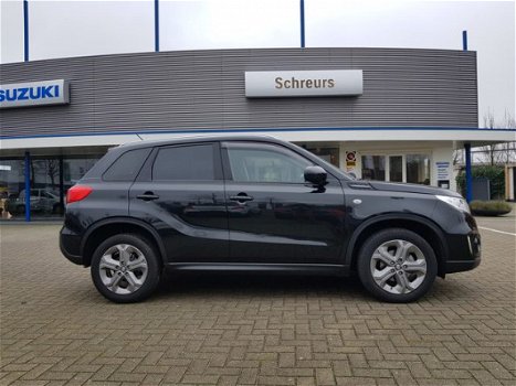 Suzuki Vitara - 1.6 120 pk | Exclusive | Rijklaar prijs | 1ste Eig. | Super fris Fijne in en uitstap - 1