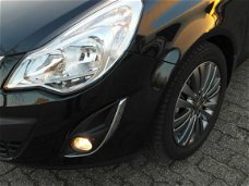 Opel Corsa - 1.4-16V Design Edition
