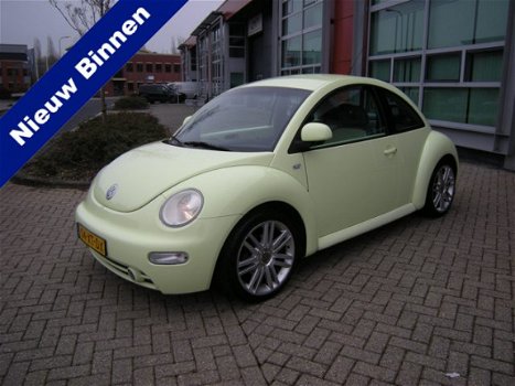 Volkswagen New Beetle - 2.0 Highline *Airco - 1