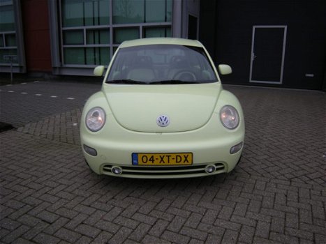 Volkswagen New Beetle - 2.0 Highline *Airco - 1