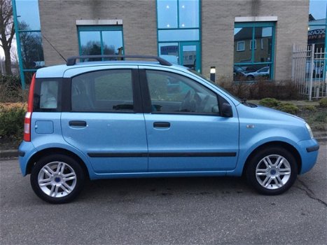 Fiat Panda - 1.2 Emotion AIRCO/ELEK RAMEN/5 DEURS/NAP/LMV/TREKHAAK/NIEUW APK/CLIMA TRONIC/ - 1