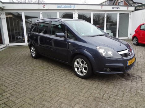 Opel Zafira - 2.2 Cosmo lederen bekleding, navigatie , 7 persoons - 1