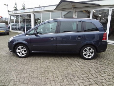 Opel Zafira - 2.2 Cosmo lederen bekleding, navigatie , 7 persoons - 1