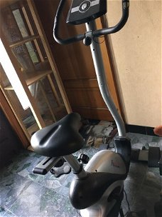 Hometrainer - 2 x gebruikt