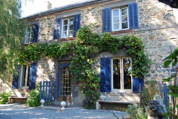 Huur een boerderij in de Auvergne van 8 tot 12 personen, familie/ vrienden - Afbeelding 8